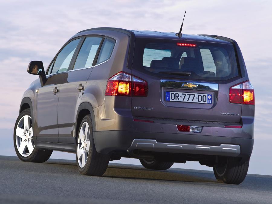  Chevrolet Orlando 2010 года  (фото 36 из 41)